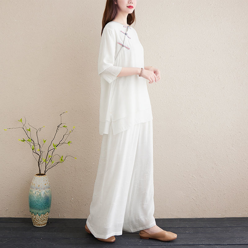 Women's Chinese Style Zen Cotton And Linen Cheongsam Suit - Image 3